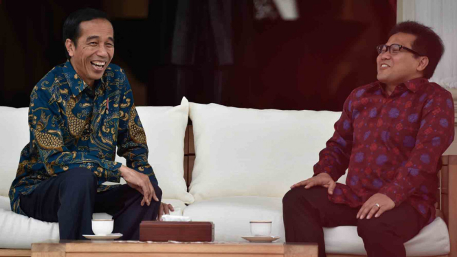 Presiden Jokowi bertemu Muhaimin Iskandar di Istana Negara.