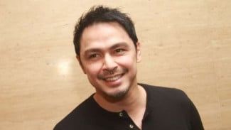 Adopsi Anak, Thomas Djorghi Siap Jadi Ibu