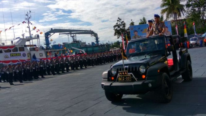 Wakapolri Komjen Syafruddin memimpin HUT Polair ke-66