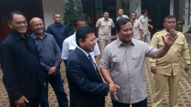 Ketua DPR Setya Novanto dan Ketua Dewan Pembina Partai Gerindra Prabowo Subianto