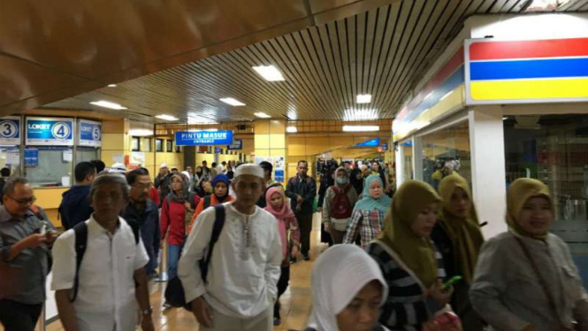 Stasiun Gondangdia di Jumat 2 Desember 2016