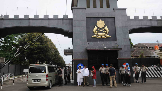 Suasana di Mako Brimob, tempat  Al Khaththath ditahan.