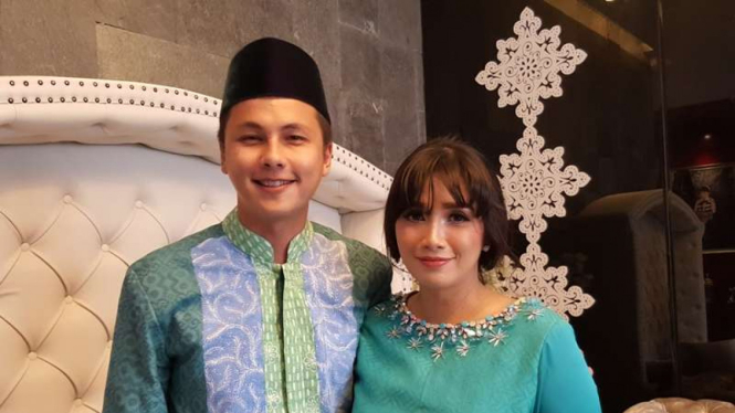 Andhika Pratama dan Ussy Sulistiawaty.