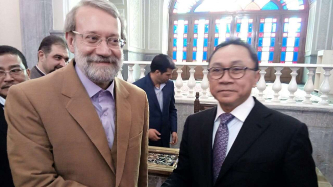 Ketua Parlemen Iran Ali Larijani dan Ketua MPR Zulkifli Hasan