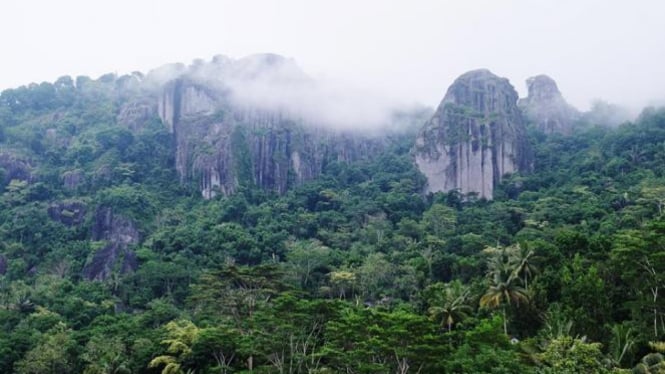 Gunung Api Purba Nglanggeran.