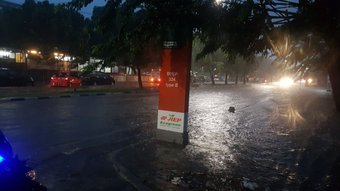 Kawasan Industri Pulo Gadung banjir