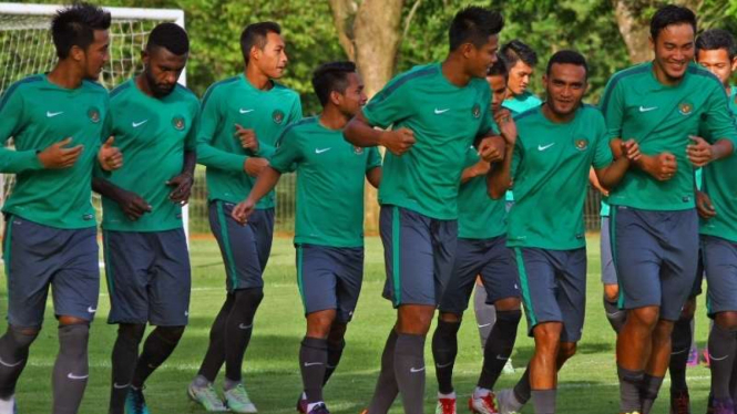 Sesi pemusatan latihan Timnas Indonesia jelang final Piala AFF 2016