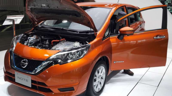 Nisan Note dengan sistem penggerak e-Power