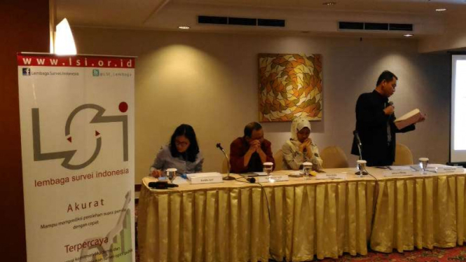 Lembaga Survei Indonesia dalam suatu konferensi pers. (Foto ilustrasi).