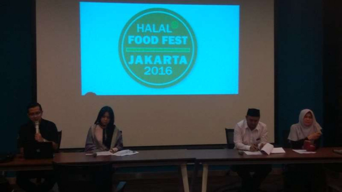 Konferensi pers menyambut Jakarta Halal Food Festival 2016.