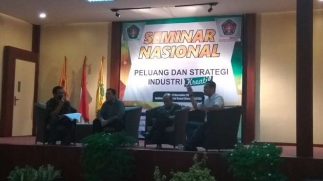 Seminar Nasional Peluang dan Strategi Industri Kreatif