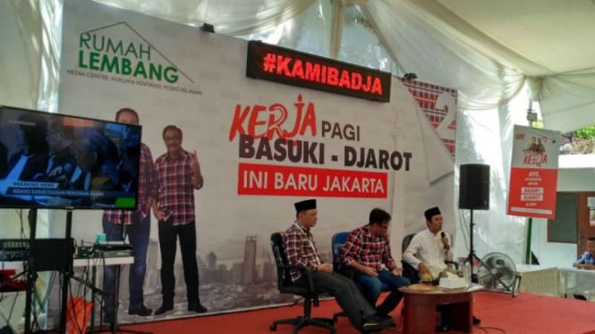 Djarot menggelar doa bersama di Posko Pemenangan di Menteng, Jakarat Pusat.