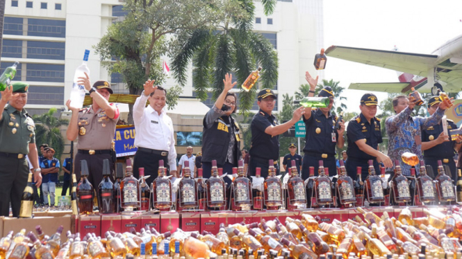 Sinergi Bea Cukai, Polri & BNN Ungkap Tangkapan Narkotika, Miras & Rokok Ilegal