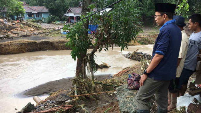 Banjir Bandang Bima