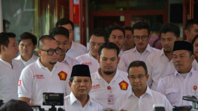 Prabowo Subianto dan Anies Baswedan