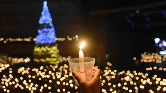 Misa Natal Sejumlah Gereja di Indonesia