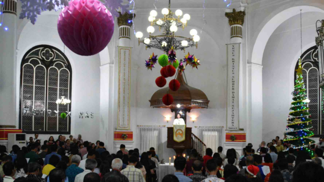 Perayaan Natal Sejumlah Gereja di Indonesia