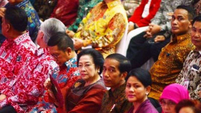 Presiden Jokowi saat perayaan natal di Manado