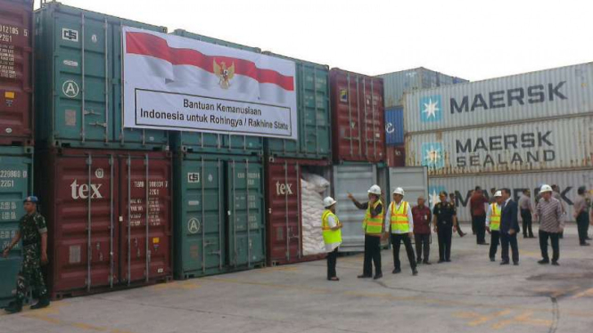 Presiden Joko Widodo berikan bantuan 10 kontainer untuk pengungsi Rohingya