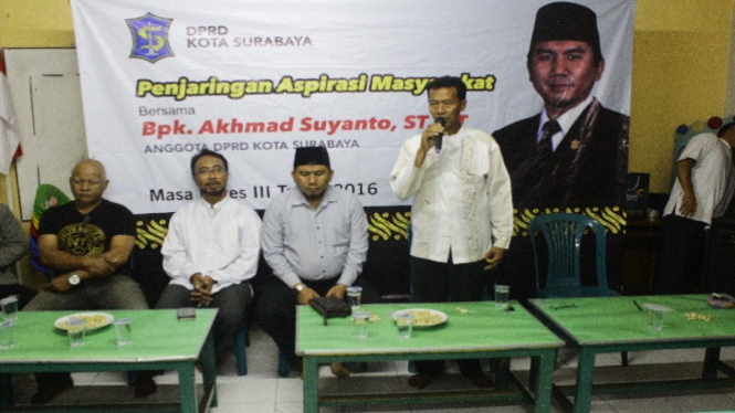 Kunjungan anggota DPRD Surabaya di Kapas Madya.