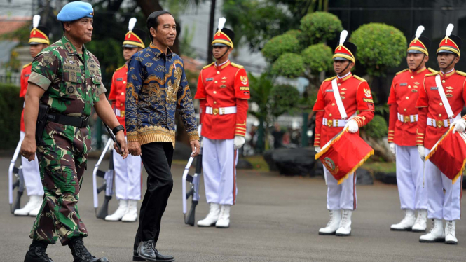 Presiden Jokowi mengunjungi Mako Paspampres