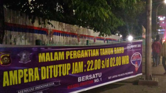 Pengumuman jembatan Ampera tutup empat jam