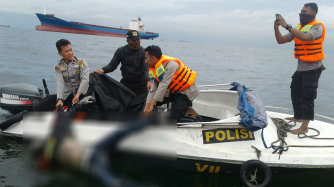 Polisi temukan mayat diduga korban KM Zahro Express
