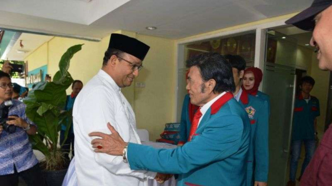 Anies Baswedan dan Rhoma Irama