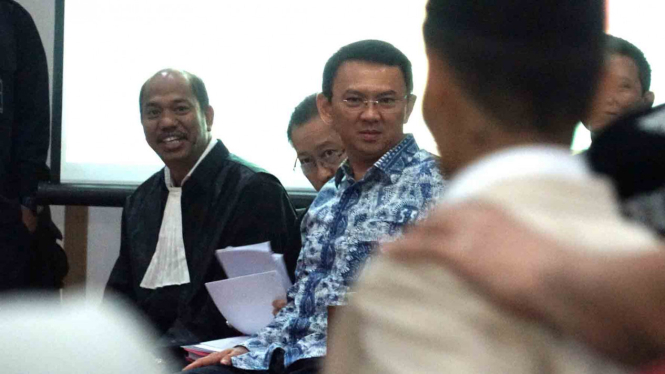 Gubernur DKI Jakarta non-aktif, Basuki Tjahaja Purnama alias Ahok di PN Jakut.