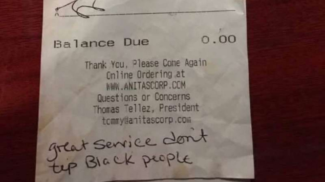 Bon restoran dengan tulisan bernada rasis.