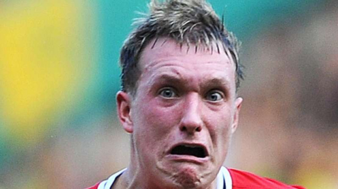 Bek MU, Phil Jones.