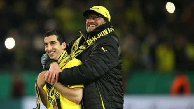 Henrikh Mkhitaryan dan Juergen Klopp