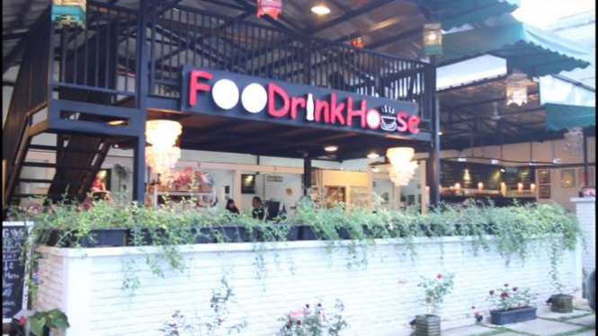 Food and Drink House, Depok.