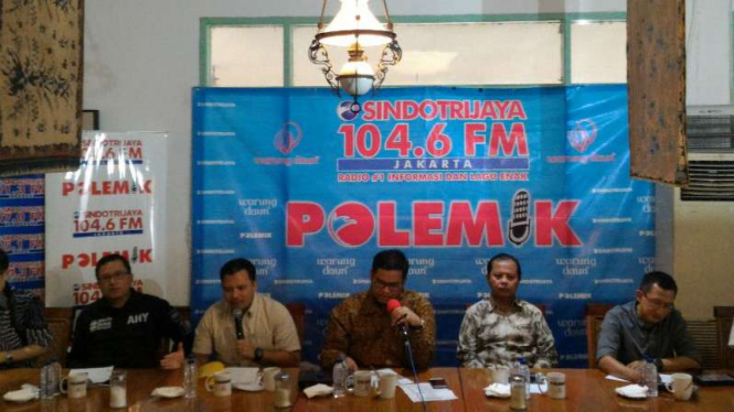 Ketua KPU DKI Sumarno dalam sebuah diskusi di Jakarta