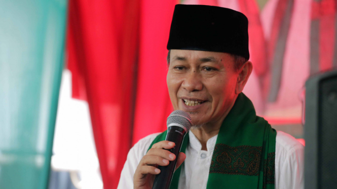 Calon Wakil Gubernur Banten, Embay Mulya Syarief.