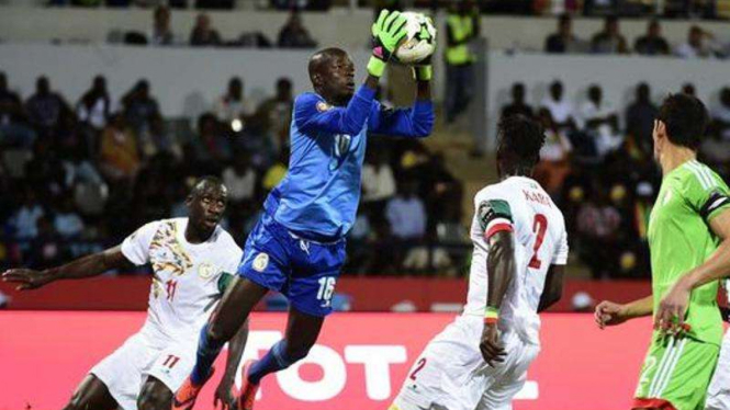 Kiper Senegal, Khadim N'Diaye, di Piala Afrika 2017