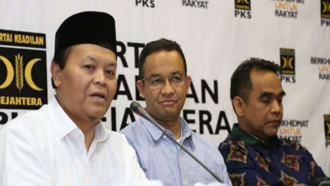 Wakil Ketua Majelis Syura PKS Hidayat Nur Wahid di kantor DPP PKS.