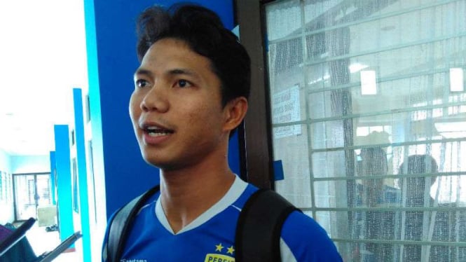 Bek Persib Bandung, Achmad Jufriyanto.