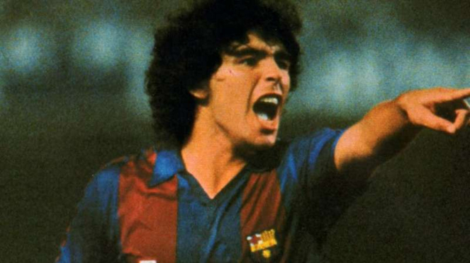 Diego Maradona saat berkostum Barcelona