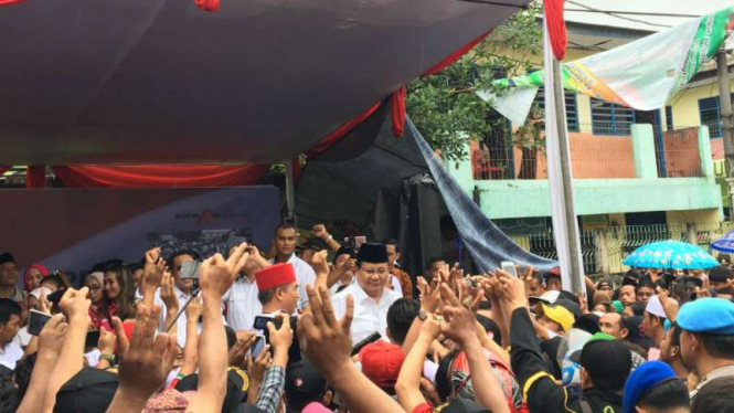 Ketua Umum Partai Gerindra Prabowo Subianto di Kapuk, Jakarta.