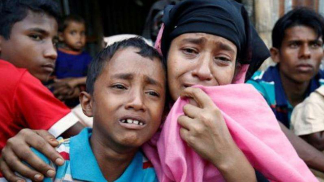 Etnis Rohingya menjadi korban kekejaman tentara Myanmar.