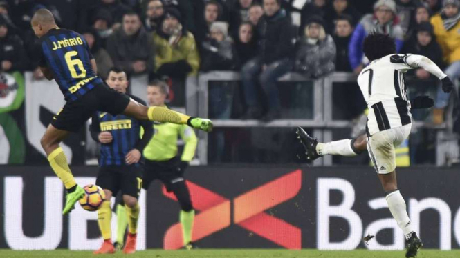 Gol Juan Cuadrado ke gawang Inter Milan