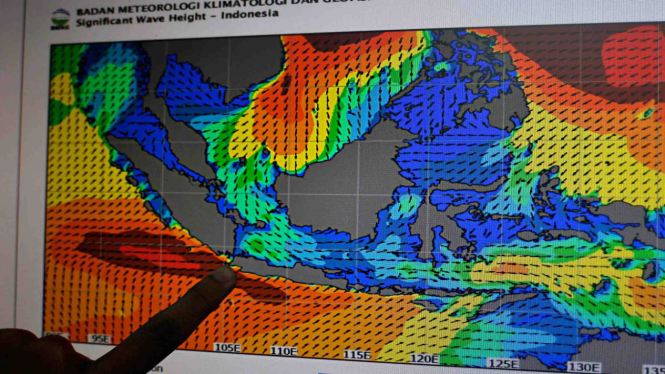 Waspada cuaca ekstrem melanda Indonesia.