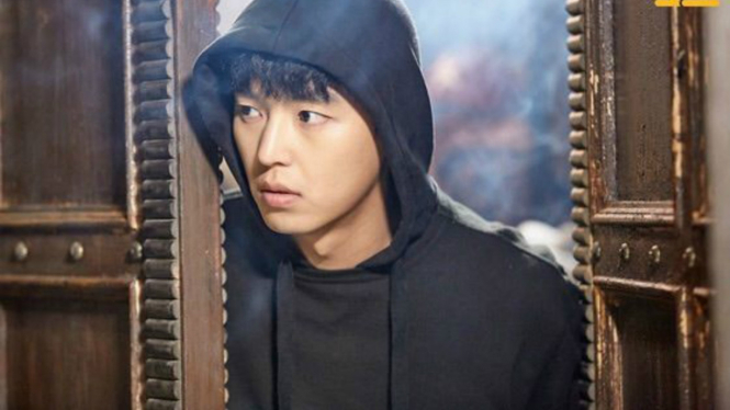 Yeon Woo Jin dalam Introverted Boss