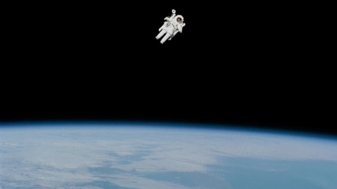 Astronaut Bruce McCandless II