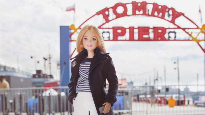 Boneka barbie replika Gigi Hadid 