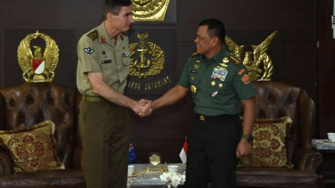 Panglima TNI Jenderal Gatot Nurmantyo dan Kasad Australia Angus Campbell.