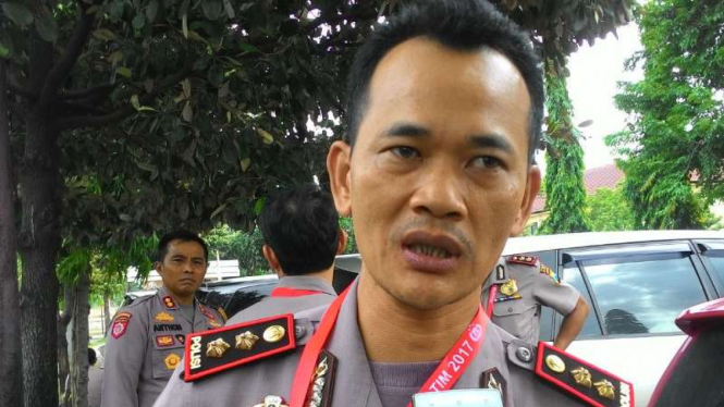 Kepala Polres Pamekasan, AKBP Nowo Hadin Nugroho, di Markas Polda Jatim, Surabaya, pada Kamis, 9 Februari 2017.