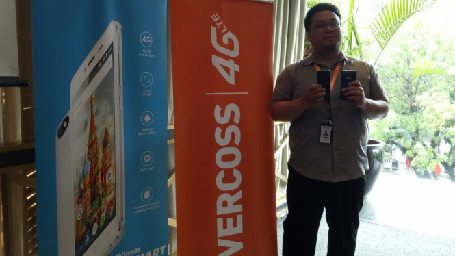 Evercoss mengenalkan smartphone Winner Y Smart