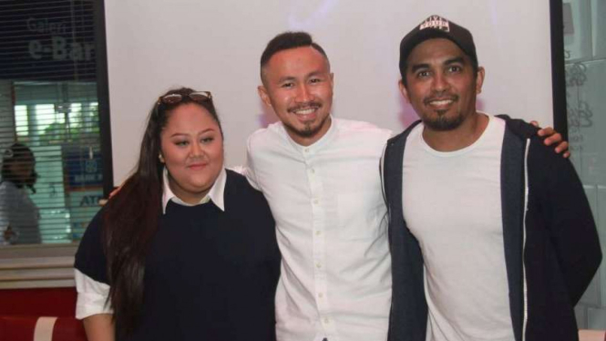 penyanyi Bakhes kerjasama dengan Glenn Fredly